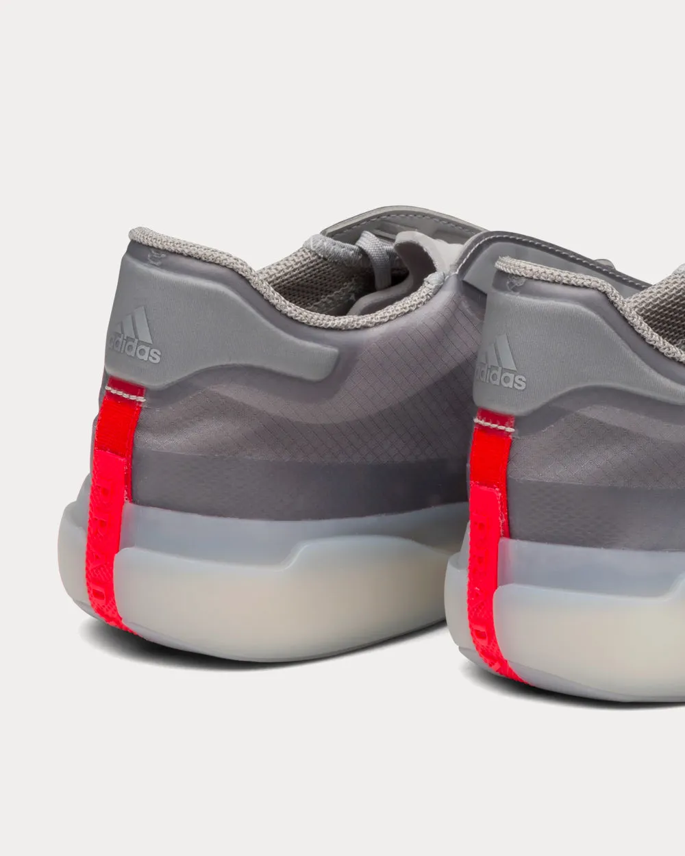 A P Luna Rossa 21 Grey Low Top Sneakers