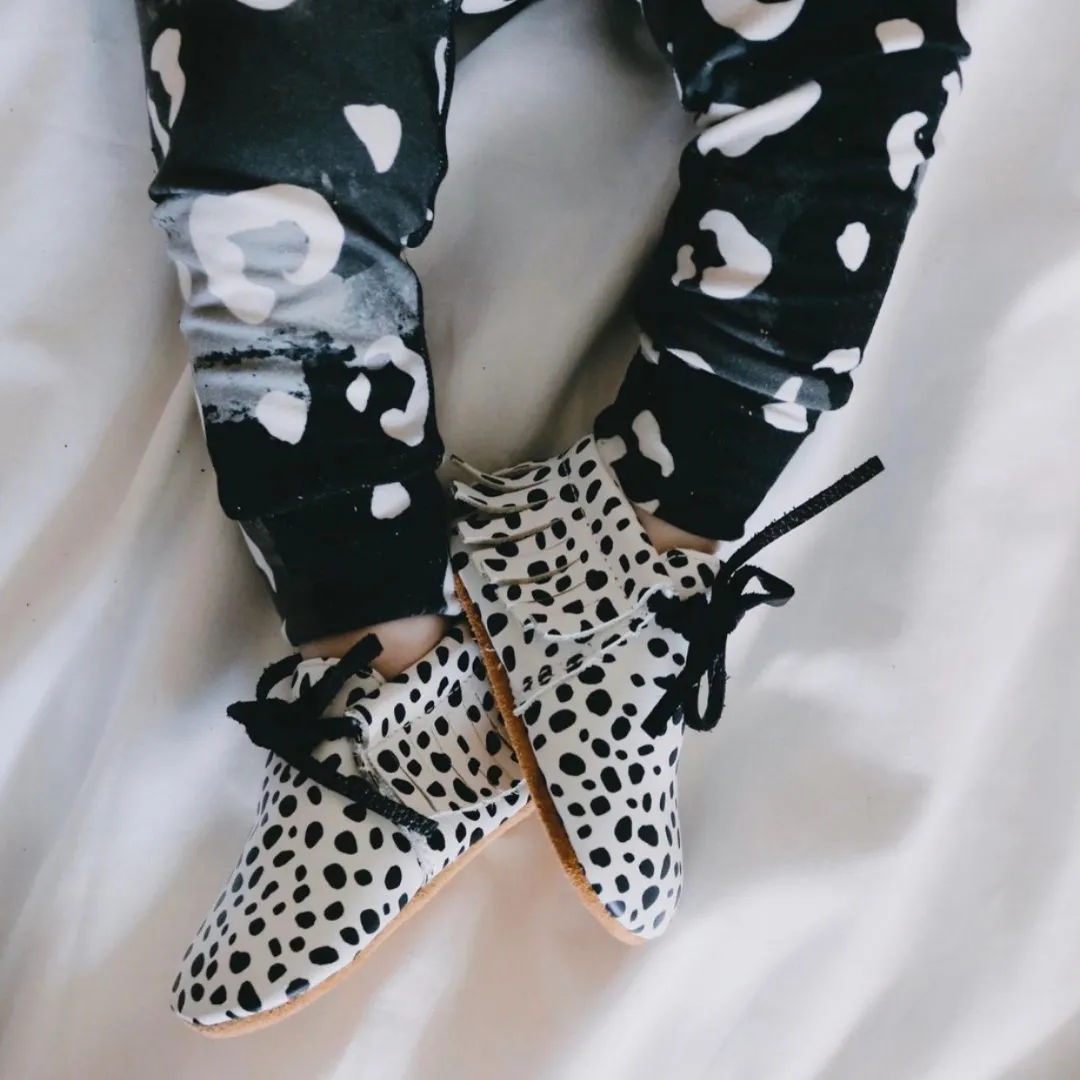 Bowie Animal Print Unisex Moccasins