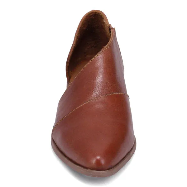 Bueno - Blake Flat Tan