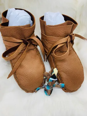 Plain Baby's First Moccasins (Wrap Around Style, No Beadwork)