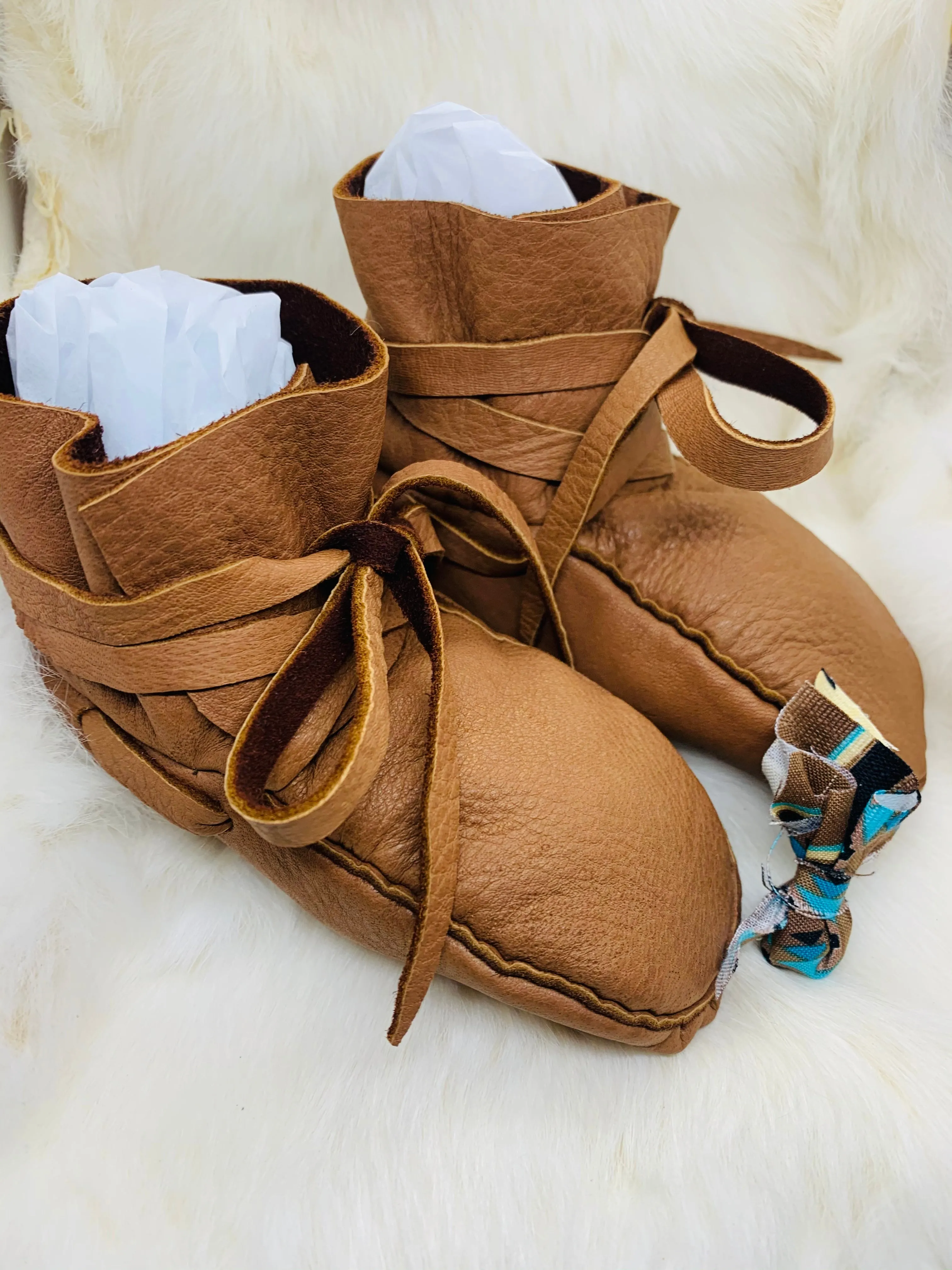 Plain Baby's First Moccasins (Wrap Around Style, No Beadwork)