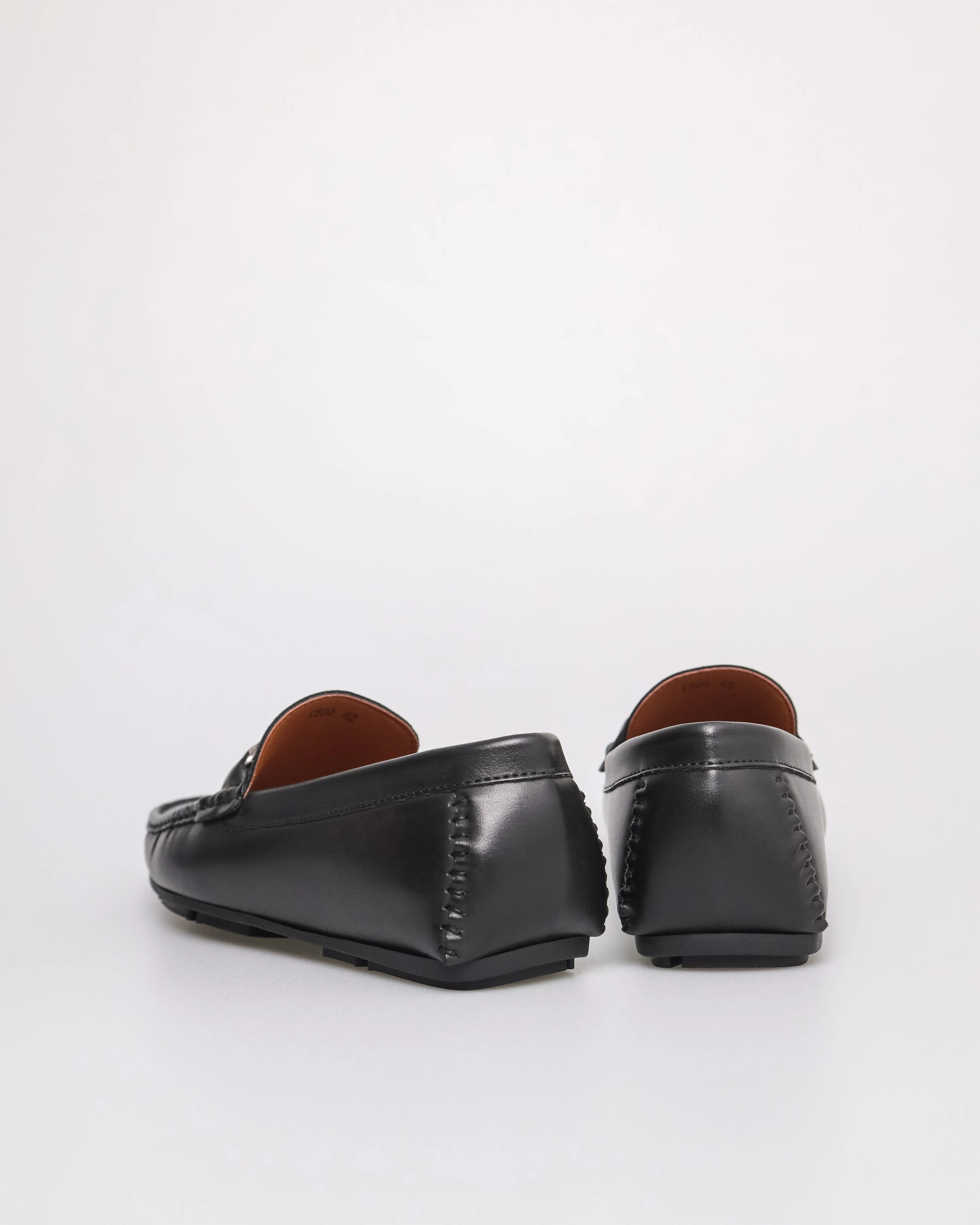 Tomaz C580 Men's Buckle Moccasins