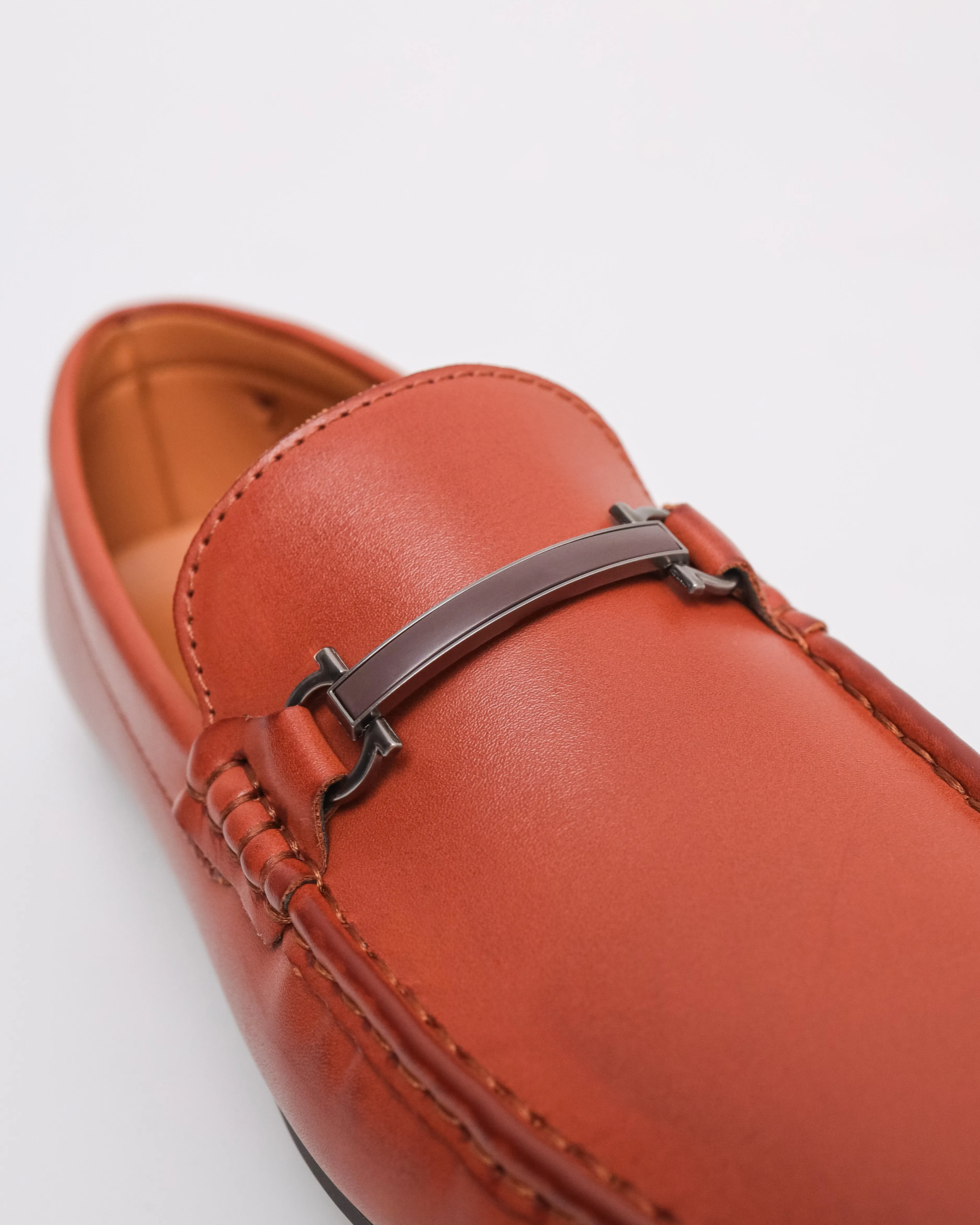 Tomaz C580 Men's Buckle Moccasins