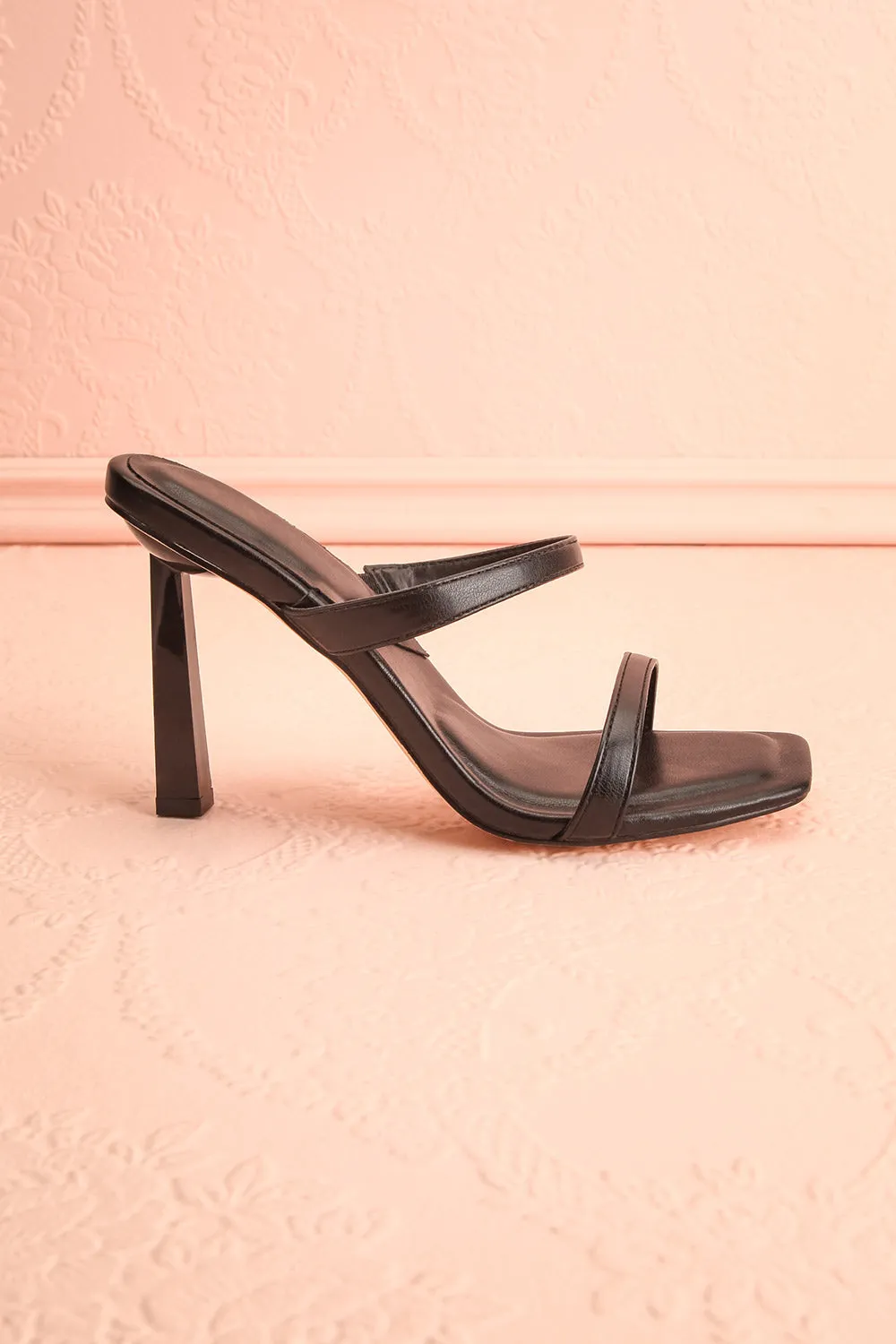 Ushuaia Black | Square Toe Heeled Sandals